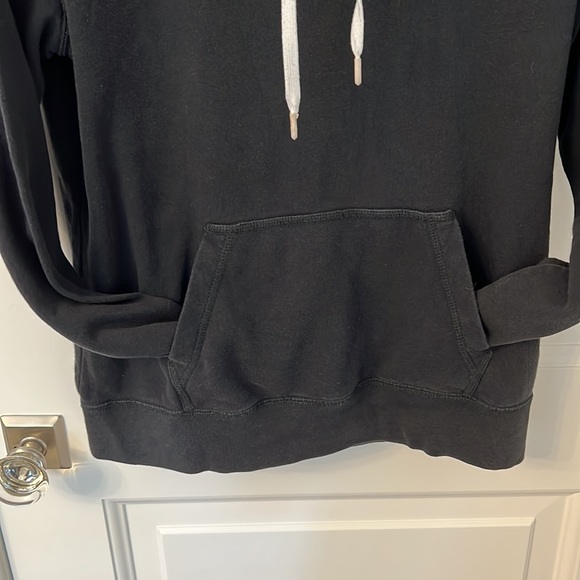 Nike Hoodie - Picture 9 of 10